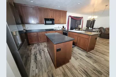 3536 S Hawk Dr S, Saratoga Springs, UT 84045 - Photo 4