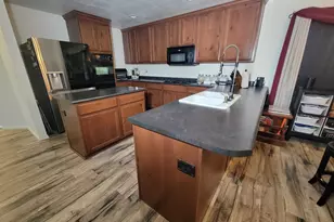 3536 S Hawk Dr S, Saratoga Springs, UT 84045 - Photo 6