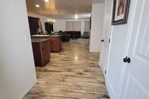 3536 S Hawk Dr S, Saratoga Springs, UT 84045 - Photo 4