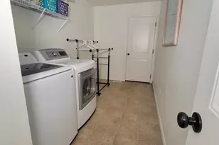 3536 S Hawk Dr S, Saratoga Springs, UT 84045 - Photo 28