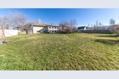 3389 W Gordon Ave S, Layton, UT 84041 - Photo 32