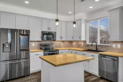 7077 S Greensand Dr, West Jordan, UT 84084 - Photo 14