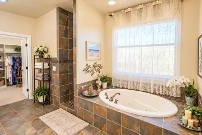 2317 E Greystone Dr, Saint George, UT 84790 - Photo 20