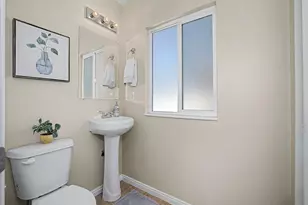 7914 S Harvel Dr, Sandy, UT 84070 - Photo 8