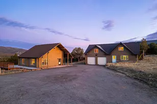 15718 N Deep Crk Rd, Lapoint, UT 84039 - Photo 2