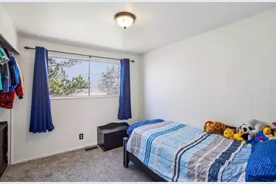 5345 W 4000 S, Hooper, UT 84315 - Photo 14