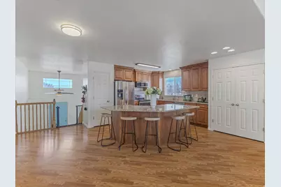 58 N Country Bend Rd, Farmington, UT 84025 - Photo 8