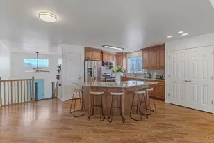 58 N Country Bend Rd, Farmington, UT 84025 - Photo 8