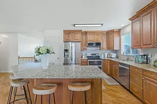 58 N Country Bend Rd, Farmington, UT 84025 - Photo 8