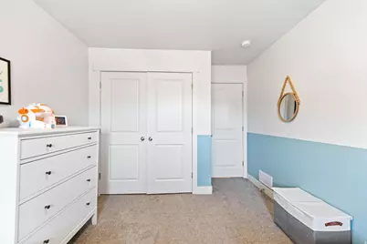 1556 E 460 S, Hyrum, UT 84319 - Photo 12