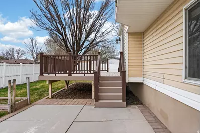 2487 W Lusterpointe Ln, West Jordan, UT 84088 - Photo 46