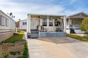 1150 W Red Parkway, Washington, UT 84780 - Photo 1