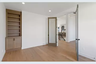 538 S 1400 W, Farmington, UT 84025 - Photo 10