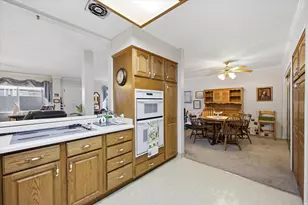 403 W 400 N, Bountiful, UT 84010 - Photo 4