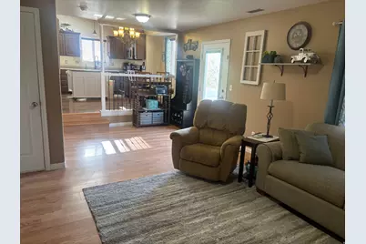 1855 E Boulder St, Eagle Mountain, UT 84005 - Photo 8