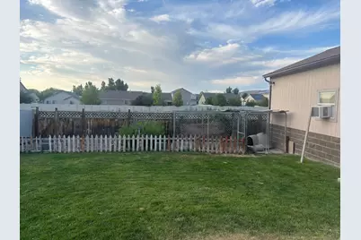 1855 E Boulder St, Eagle Mountain, UT 84005 - Photo 22