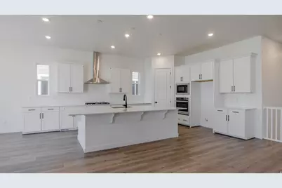 272 E Polaris Dr S #111, Saratoga Springs, UT 84045 - Photo 12