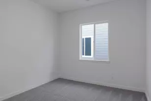 272 E Polaris Dr S, Saratoga Springs, UT 84045 - Photo 8