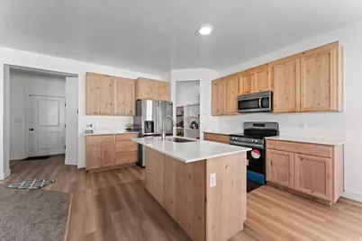 1544 S Windsong Dr, Santaquin, UT 84655 - Photo 6