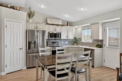 403 N Peach, Santaquin, UT 84655 - Photo 14