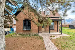 585 S 400 E, Springville, UT 84663 - Photo 1