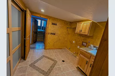 1515 E Gentile St, Layton, UT 84040 - Photo 52