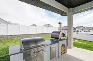 8017 S Red Baron Ln, West Jordan, UT 84081 - Photo 20