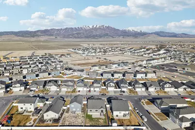 3492 N Delta St, Eagle Mountain, UT 84005 - Photo 32