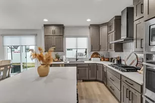 10954 S Coastal Dune Dr, South Jordan, UT 84009 - Photo 18