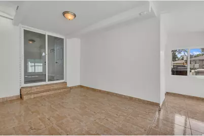 4678 W 3100 S, West Valley, UT 84120 - Photo 10