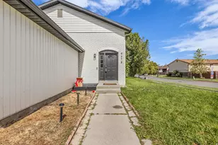 4678 W 3100 S, West Valley, UT 84120 - Photo 4