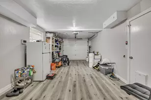 9979 S Albury Rd, Sandy, UT 84092 - Photo 26