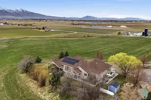 366 E 6600 S, Hyrum, UT 84319 - Photo 10