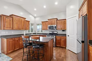 366 E 6600 S, Hyrum, UT 84319 - Photo 18