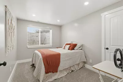 366 E 6600 S, Hyrum, UT 84319 - Photo 34