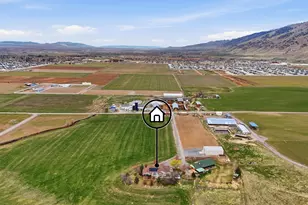 366 E 6600 S, Hyrum, UT 84319 - Photo 8