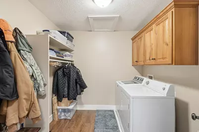 366 E 6600 S, Hyrum, UT 84319 - Photo 18