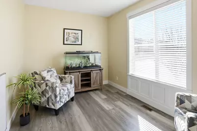 2113 E 1200 N, Layton, UT 84040 - Photo 16