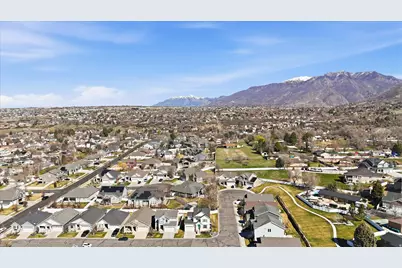 2113 E 1200 N, Layton, UT 84040 - Photo 52