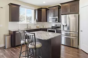 2113 E 1200 N, Layton, UT 84040 - Photo 14