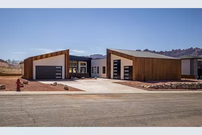 2235 Salida Del Sol, Moab, UT 84532 - Photo 2