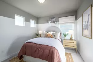 6082 W Sapphire St, West Jordan, UT 84081 - Photo 12