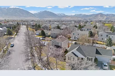 88 E Aparicio Dr, Tooele, UT 84074 - Photo 34