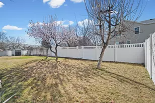 88 E Aparicio Dr, Tooele, UT 84074 - Photo 26