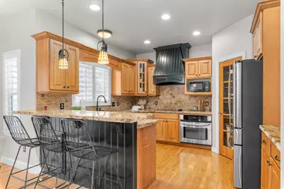 9525 S Carriage Chase Ln, Sandy, UT 84092 - Photo 10