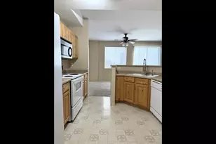 12797 S Timber Run Dr W, Riverton, UT 84096 - Photo 4