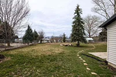 273 N 100 E, Richmond, UT 84333 - Photo 18