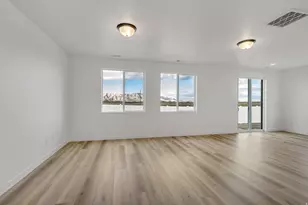 1559 N 1190 W, Salem, UT 84653 - Photo 2