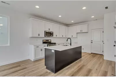 1559 N 1190 W #113, Salem, UT 84653 - Photo 4