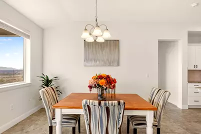 498 E Todd Pl, Washington, UT 84780 - Photo 12